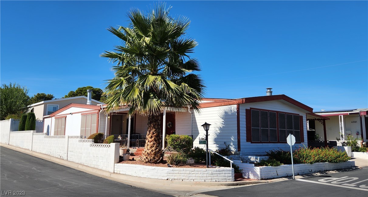 4589 Royal Ridge Way Las Vegas, NV 89103 - Photo 2 of 34 Gallery Image 2
