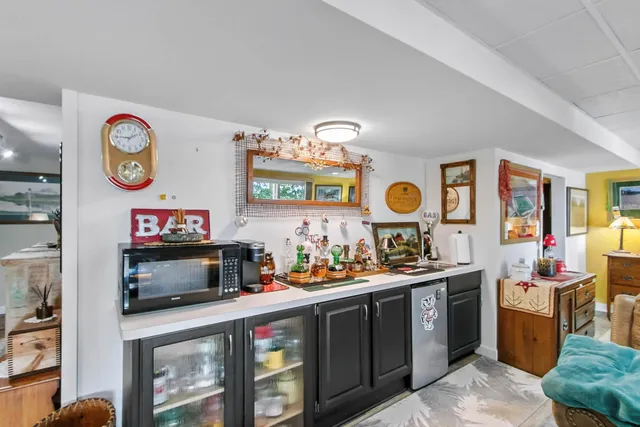 $934,900 | W10725 Wildwood Way, Poynette, WI 53955