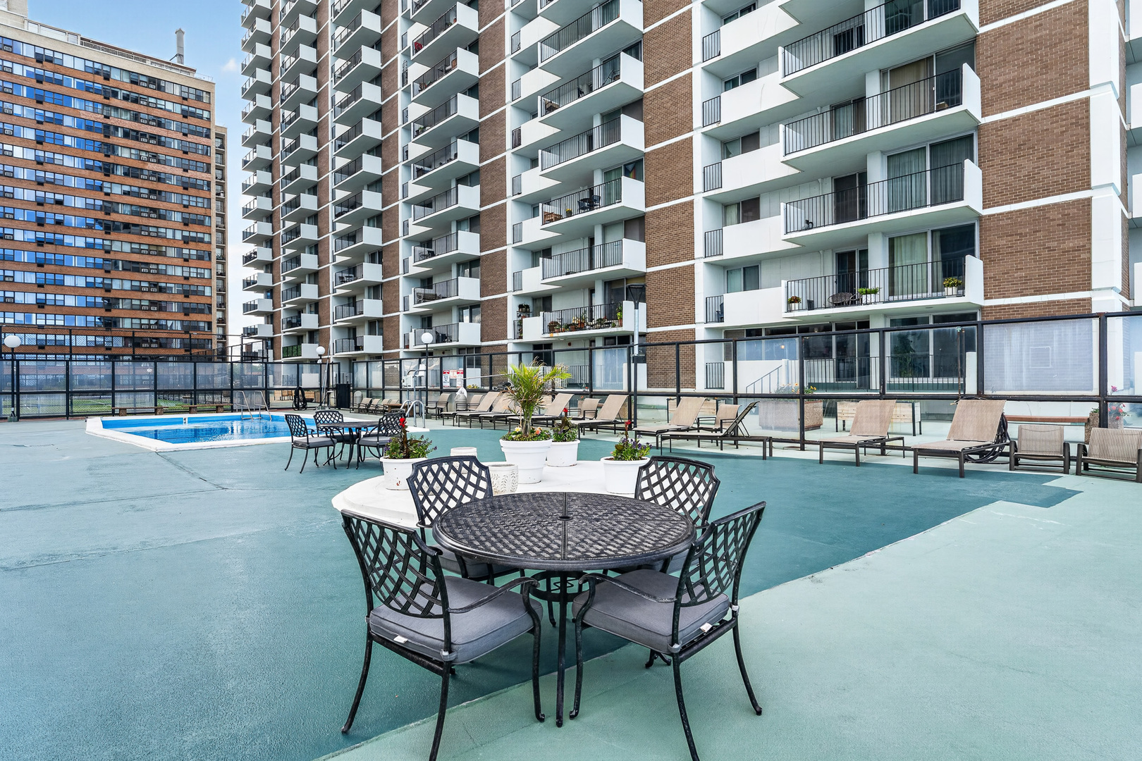 6033 North Sheridan Road, Unit 28D Chicago, IL 60660 - Photo 29 of 48