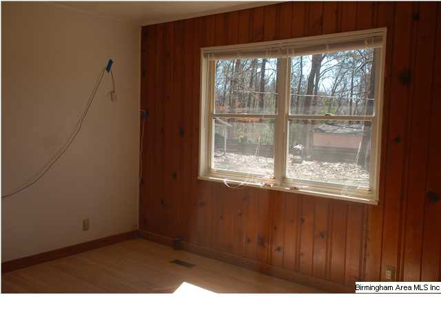 241 22nd Avenue Northwest Birmingham, AL 35215 - Photo 14 of 21