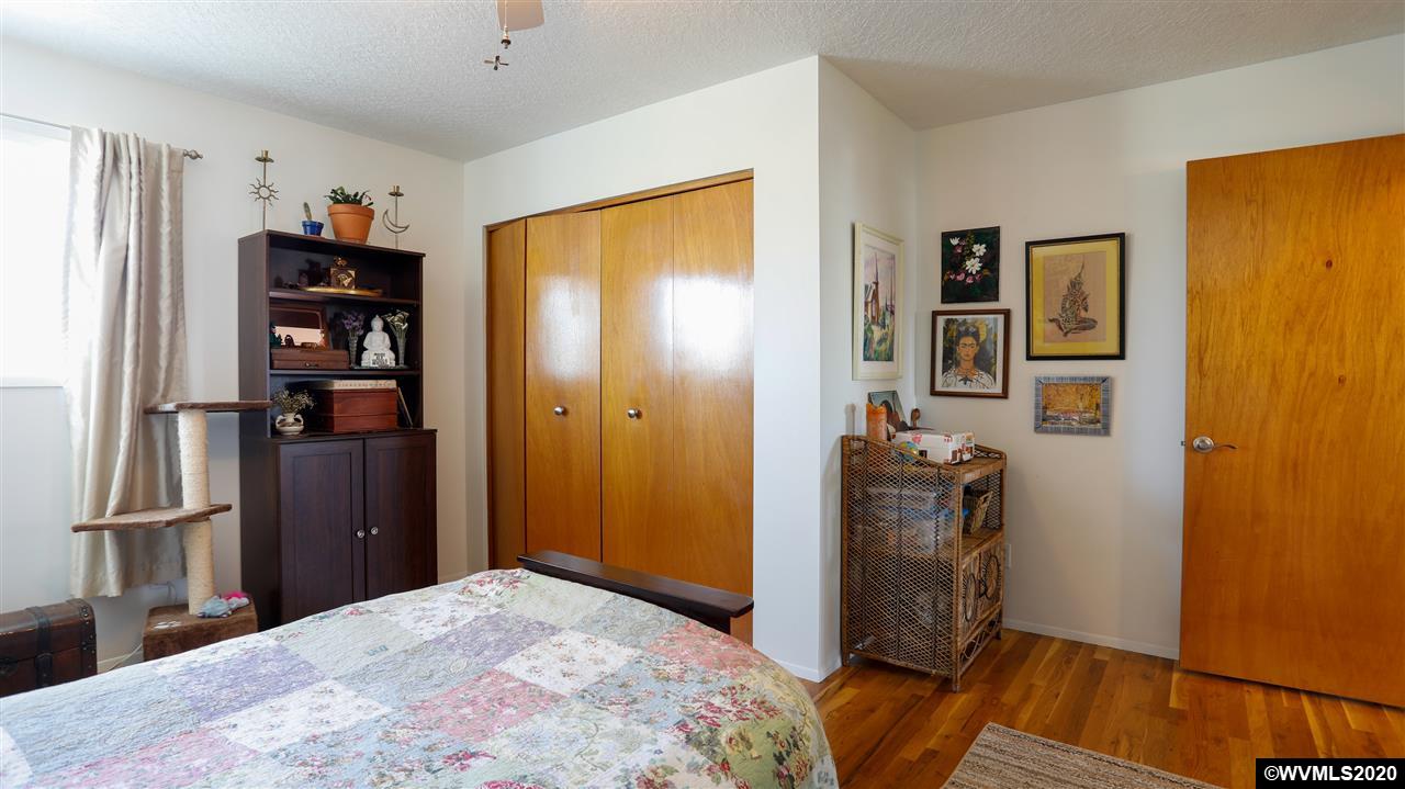 1367 Princeton Road Woodburn, OR 97071 - Photo 13 of 21 Gallery Image 13