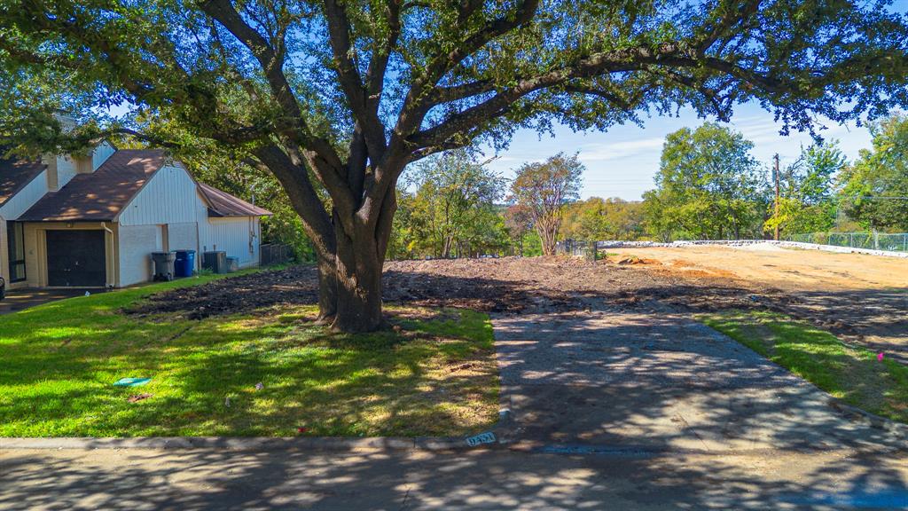 9431 Waterview Road Dallas, TX 75218 - Photo 8 of 19 View of street