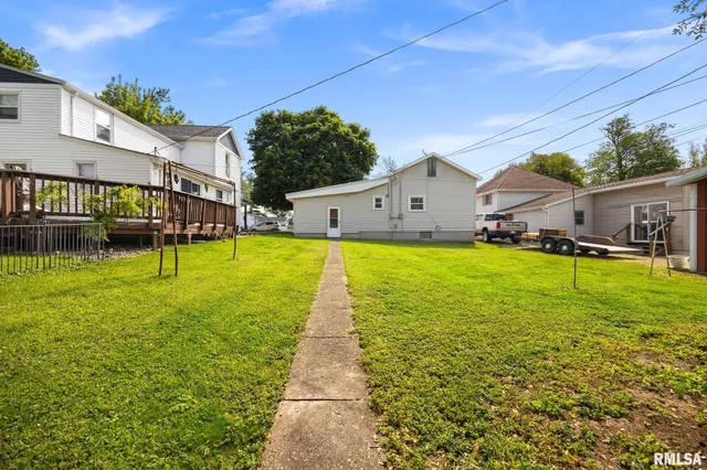 $54,000 | 105 South Spruce Street, Delavan, IL 61734