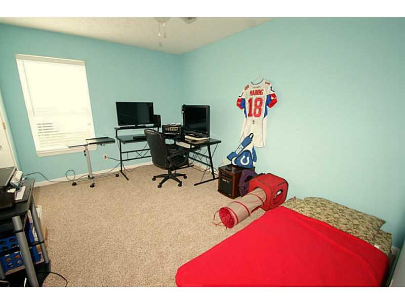 1333 Blue Ridge Lane Brownsburg, IN 46112 - Photo 8 of 18 Gallery Image 8