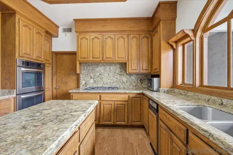 $1,999,999 | 10015 El Capitan Real Road, El Cajon, CA 92021