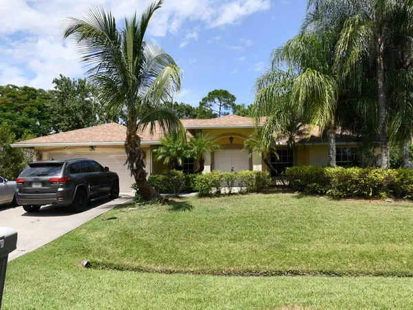 $3,750 | 1273 Southwest Granville Avenue, Port St. Lucie, FL 34953