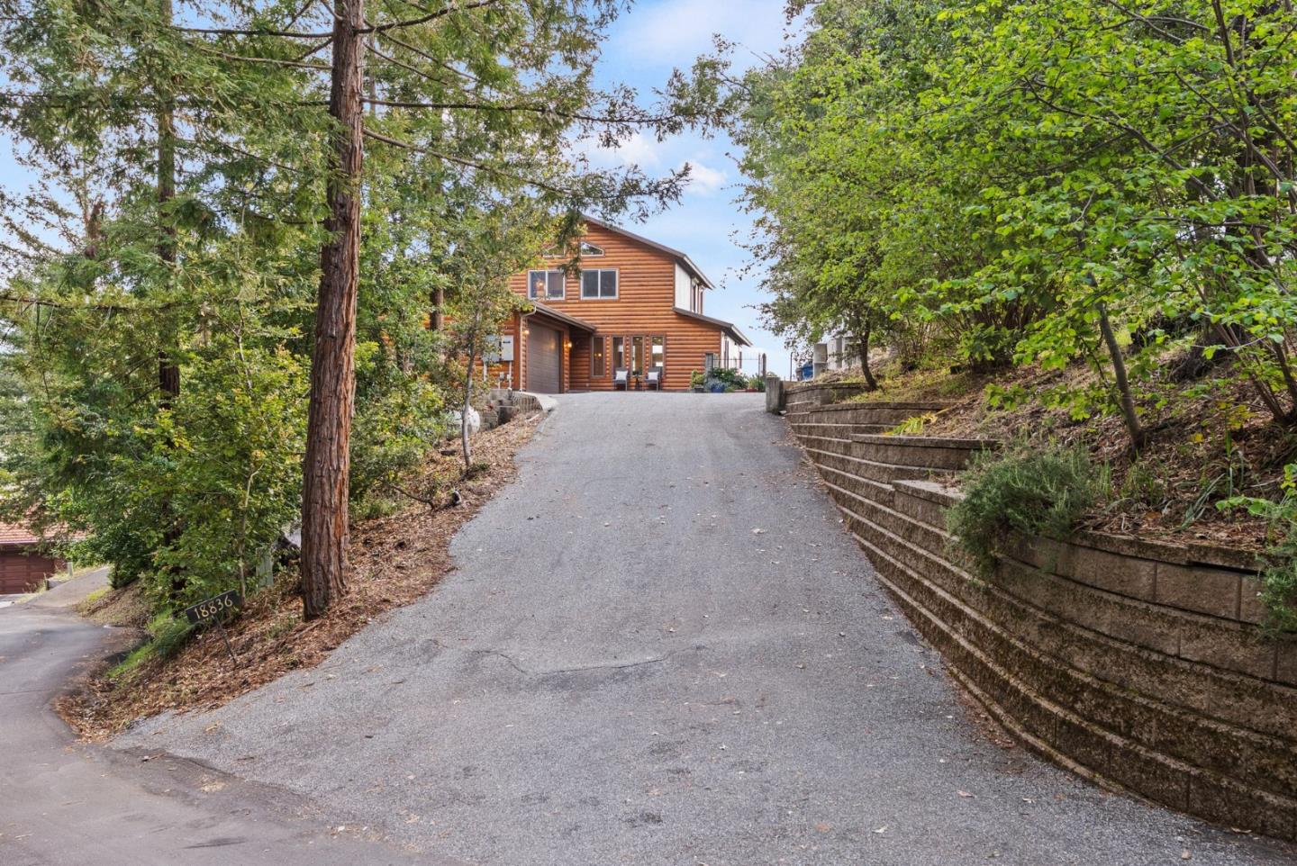 18836 Favre Ridge Road Los Gatos, CA 95033 - Photo 3 of 89