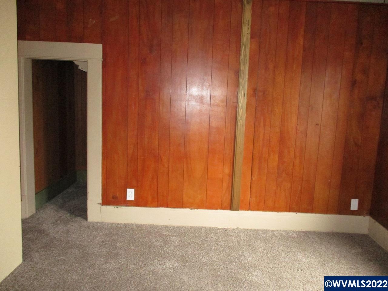 719 Southwest 4th Street Corvallis, OR 97333 - Photo 8 of 29