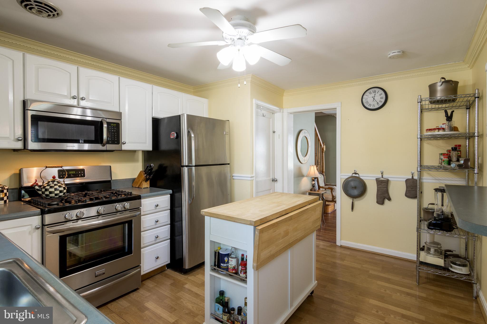 1512 Dellsway Road Baltimore, MD 21286 - Photo 15 of 41 Wonderful Work Space