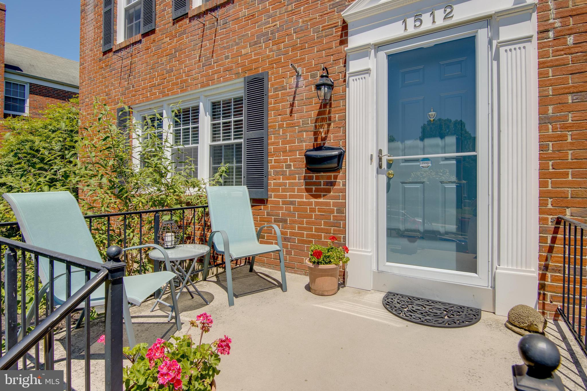 1512 Dellsway Road Baltimore, MD 21286 - Photo 3 of 41 Front Porch