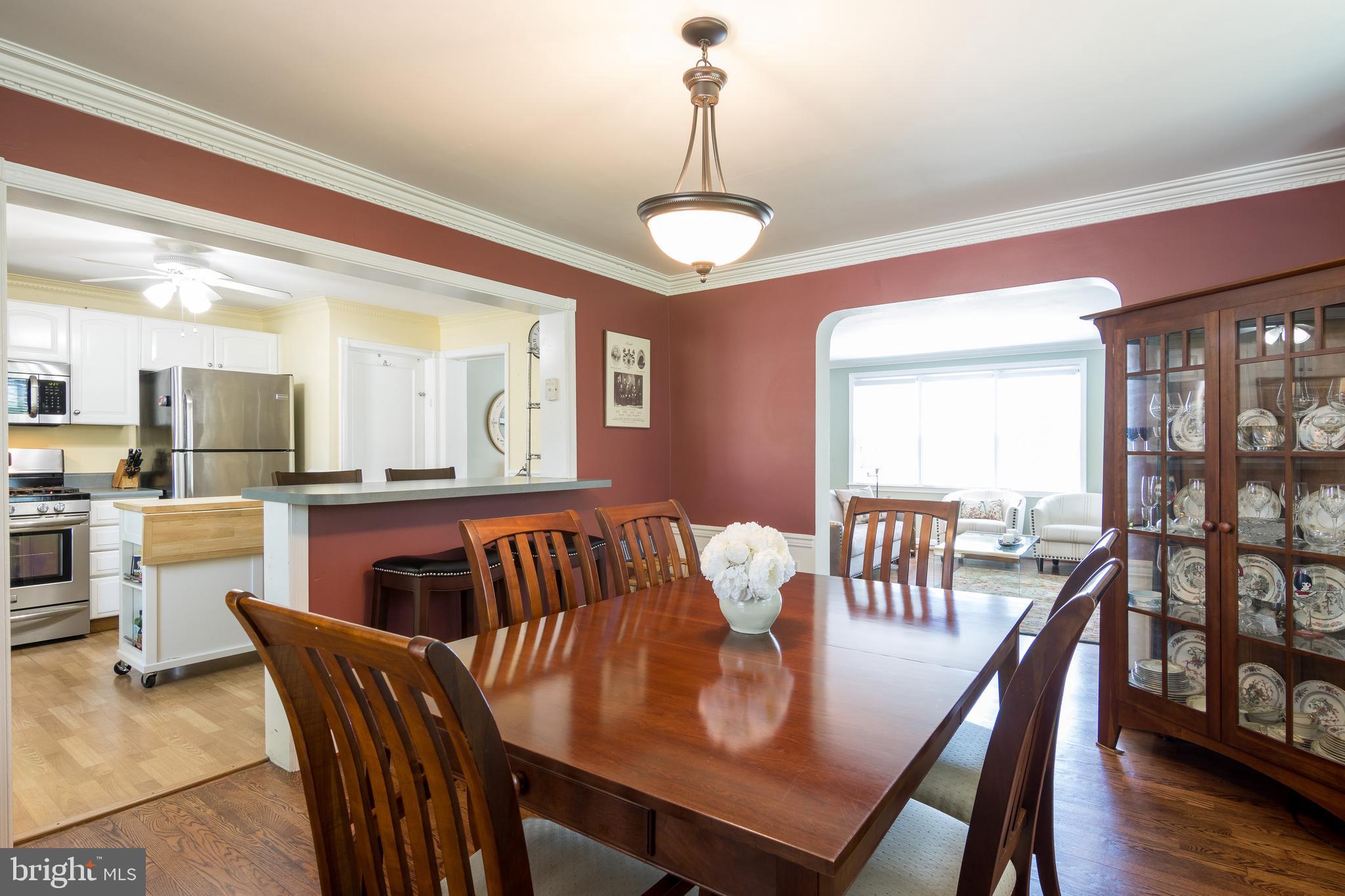 1512 Dellsway Road Baltimore, MD 21286 - Photo 10 of 41 Open Breakfast Bar