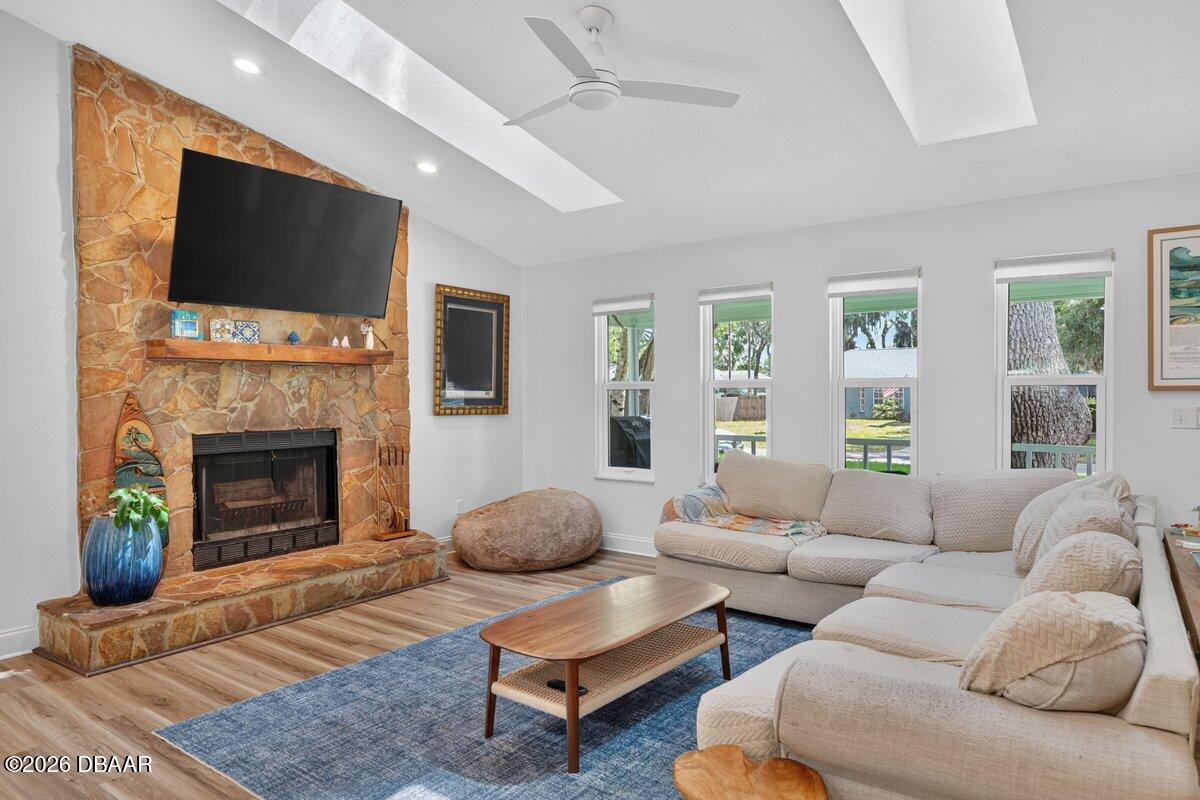 2012 Mango Tree Drive Edgewater, FL 32141 - Photo 8 of 36 8