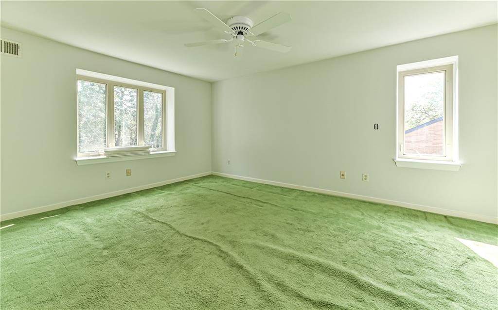 766 Pinoak Road Pittsburgh, PA 15243 - Photo 24 of 25 Gallery Image 24