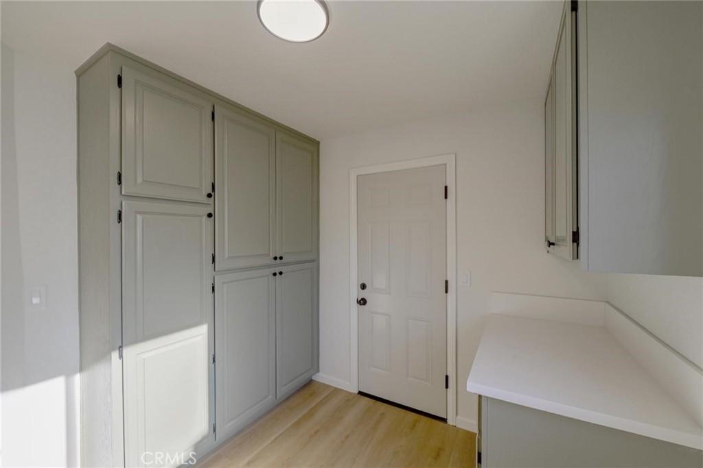 18515 Kalin Ranch Drive Victorville, CA 92395 - Photo 10 of 33 a view of bathroom