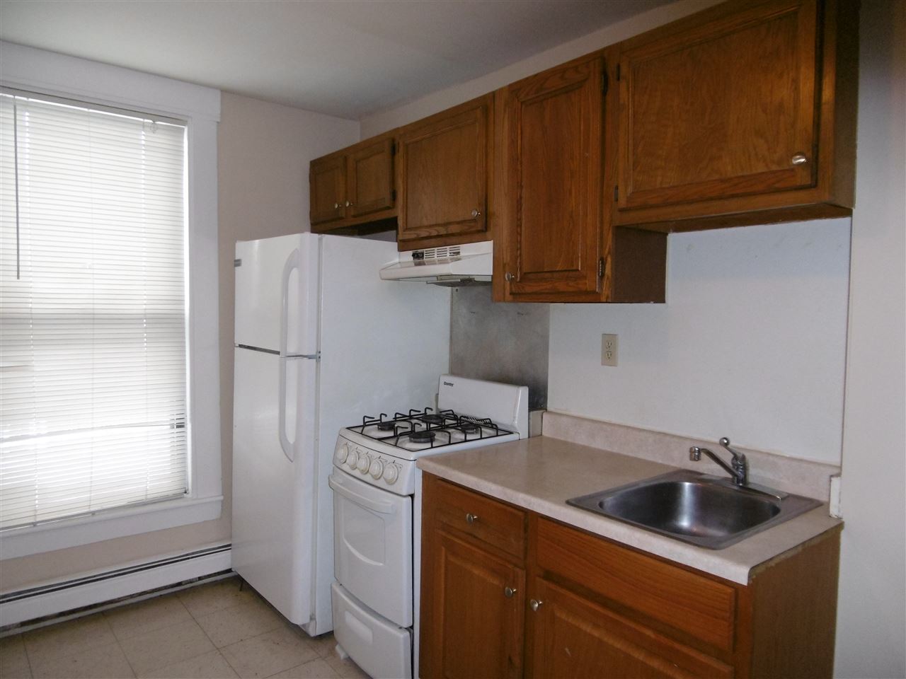 307 Manchester Street Manchester, NH 03103 - Photo 23 of 26 Gallery Image 23