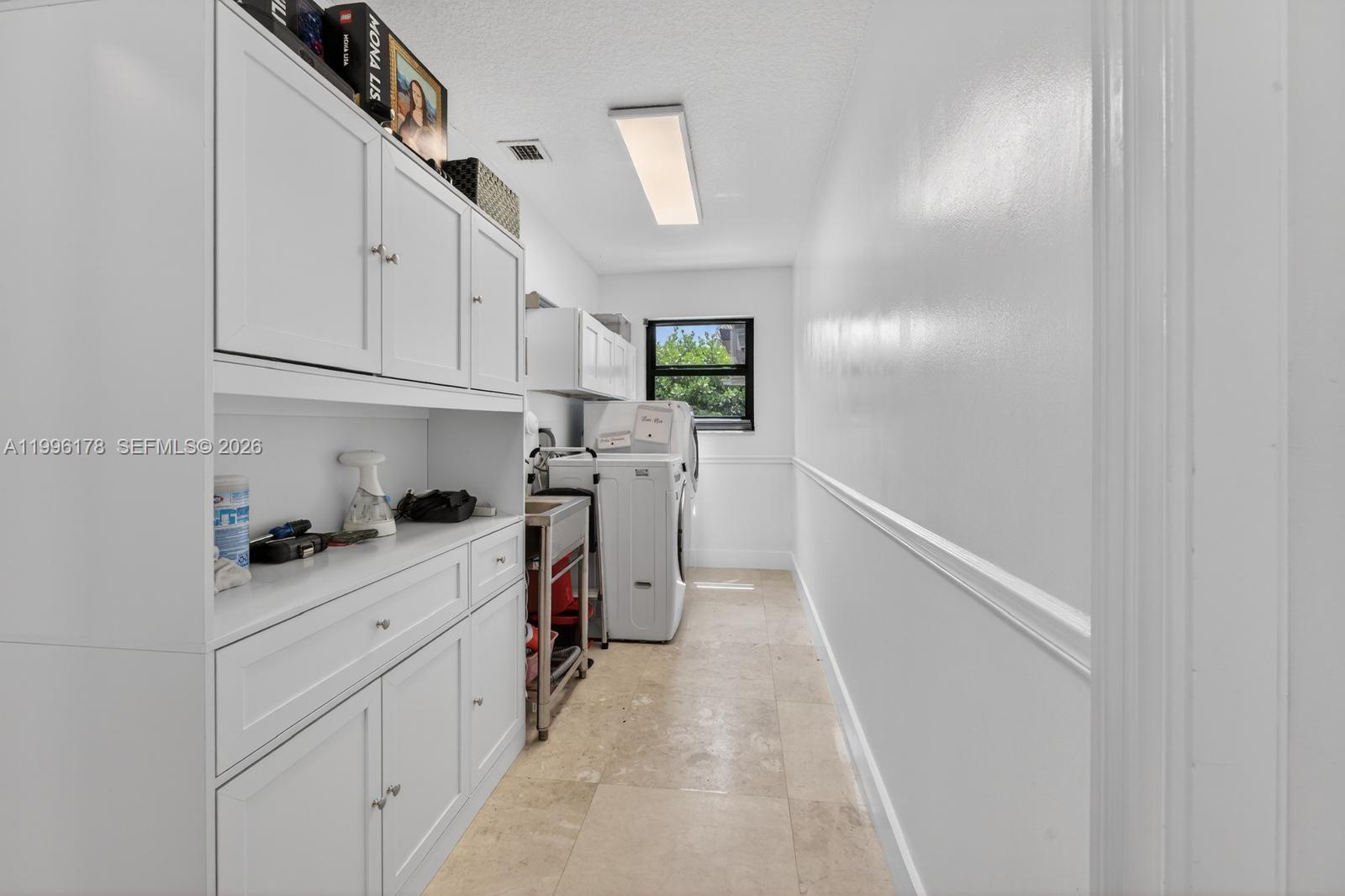 4120 Southwest 106th Terrace Davie, FL 33328 - Photo 13 of 27