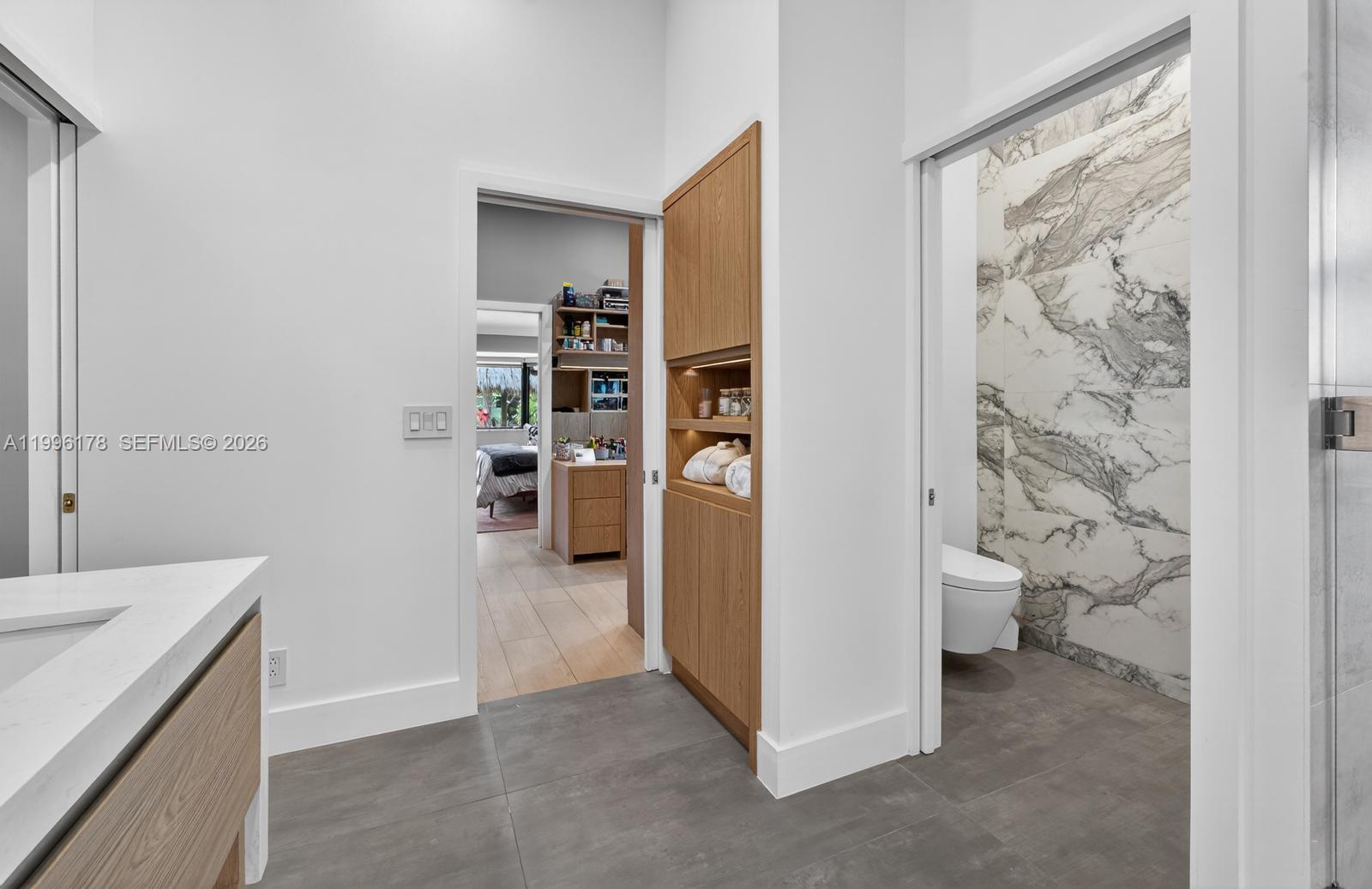 4120 Southwest 106th Terrace Davie, FL 33328 - Photo 17 of 27 MASTER BATHROOM