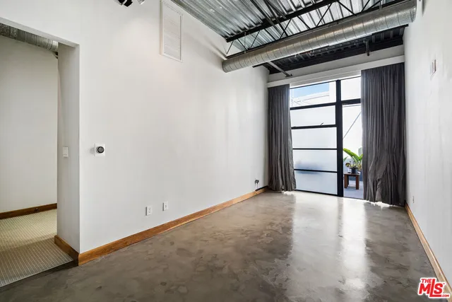 $5,775 | 1534 17th Street, Unit 204, Santa Monica, CA 90404