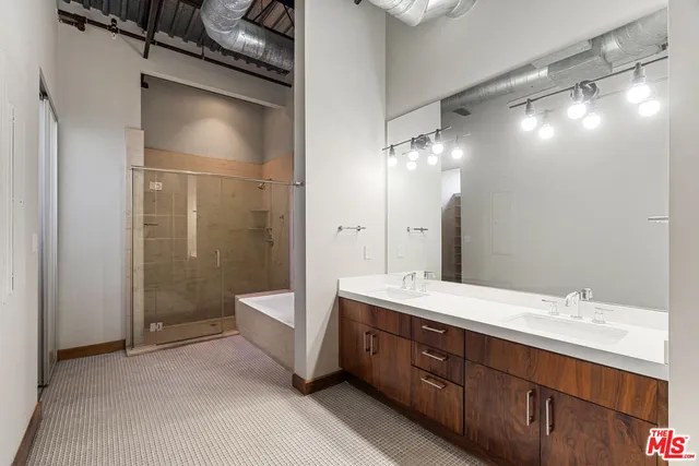 $5,775 | 1534 17th Street, Unit 204, Santa Monica, CA 90404