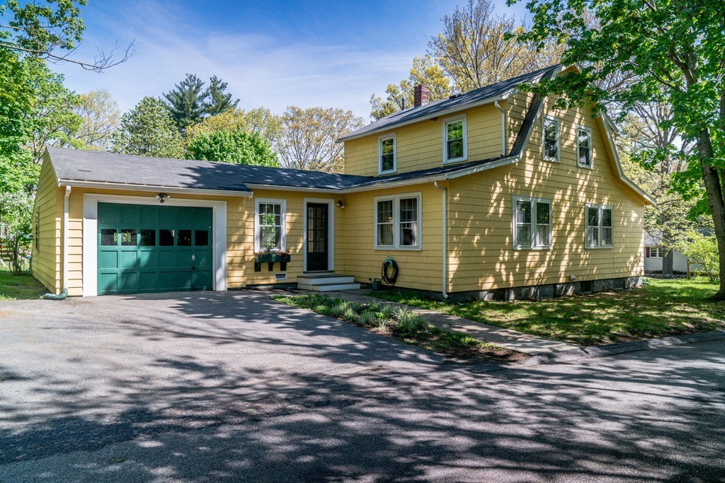 387 Davis Road Bedford, MA 01730 - Photo 1 of 21 Gallery Image 1