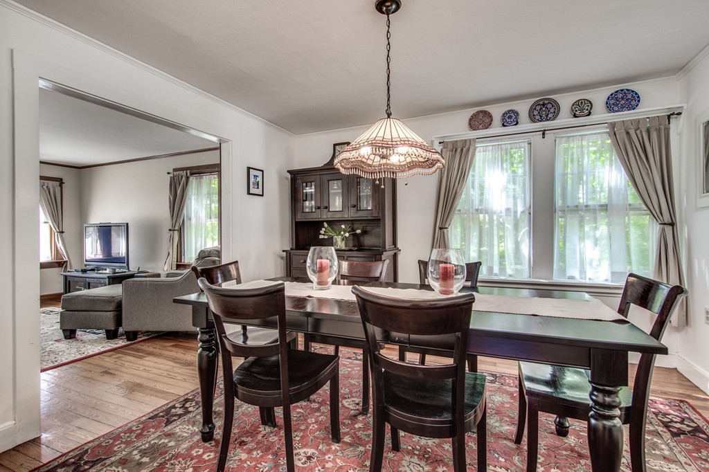 387 Davis Road Bedford, MA 01730 - Photo 7 of 21 Gallery Image 7
