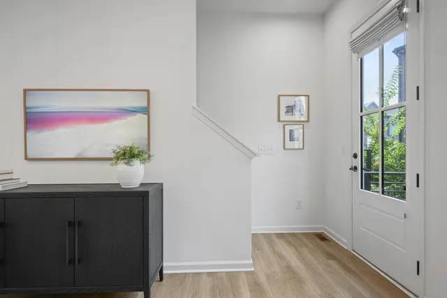 $3,700 | 121 Chestnut Circle, Atlanta, GA 30342