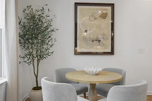 $3,700 | 121 Chestnut Circle, Atlanta, GA 30342