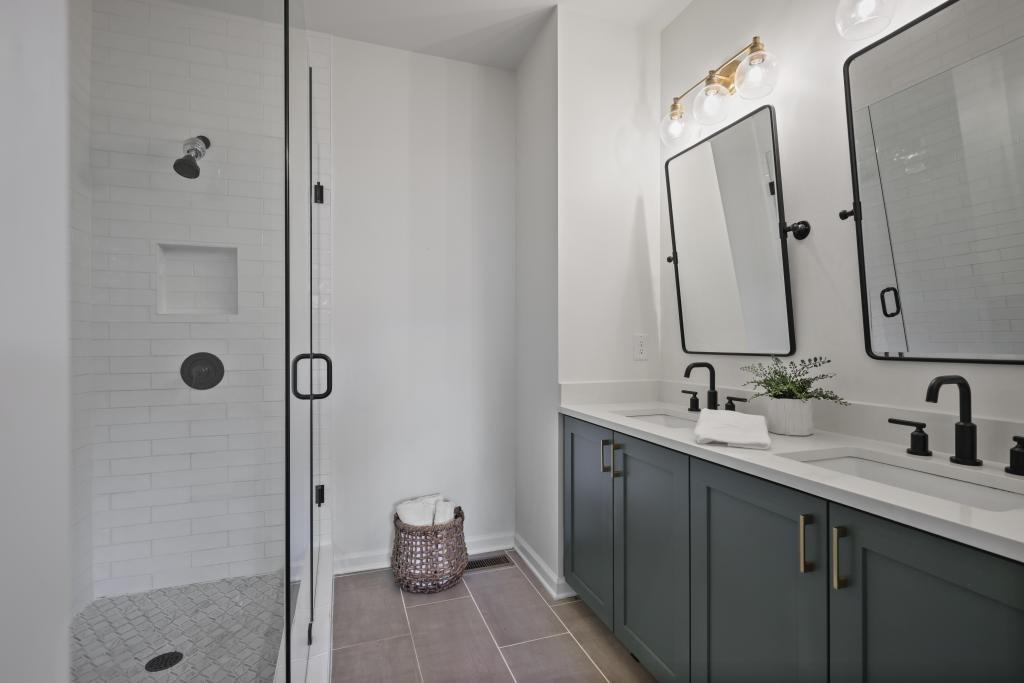 121 Chestnut Circle Atlanta, GA 30342 - Photo 30 of 51