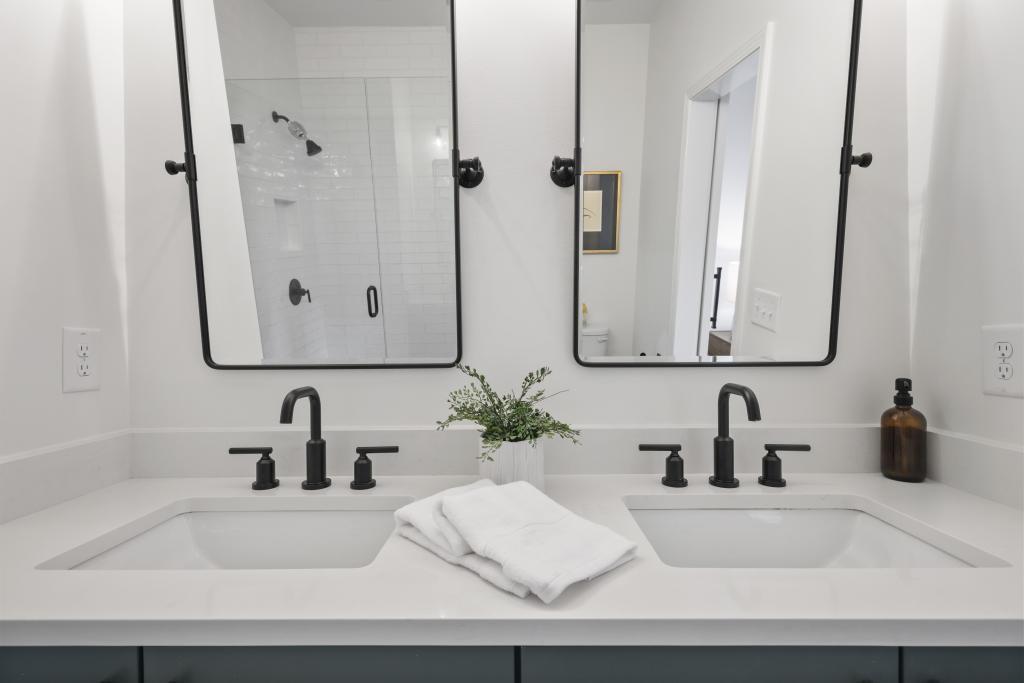 121 Chestnut Circle Atlanta, GA 30342 - Photo 31 of 51