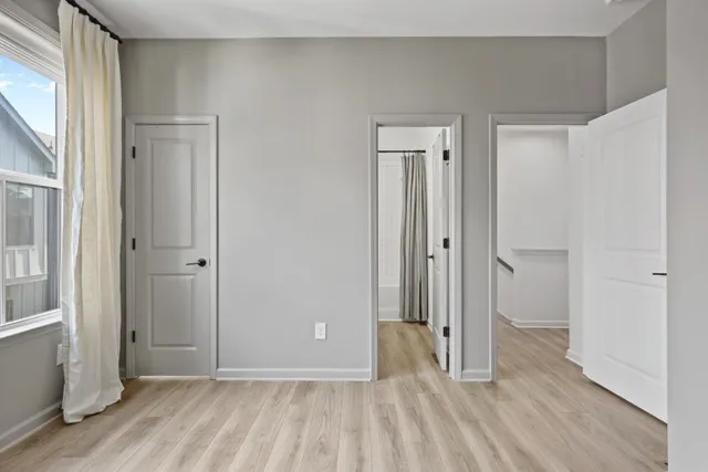 $3,700 | 121 Chestnut Circle, Atlanta, GA 30342