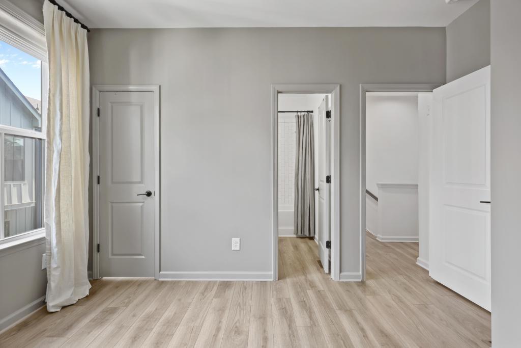 121 Chestnut Circle Atlanta, GA 30342 - Photo 38 of 51