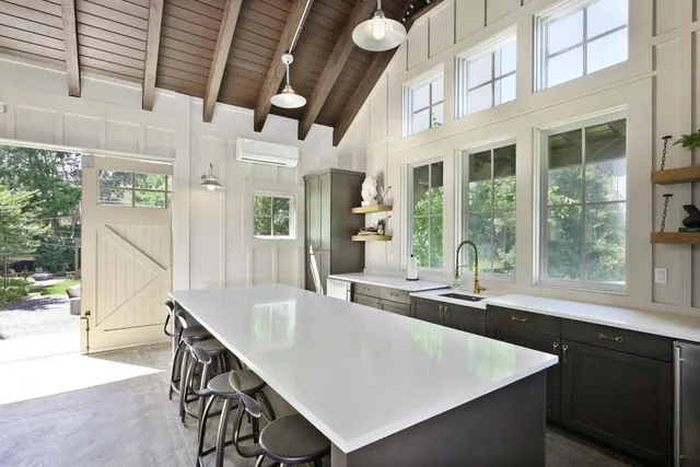 $3,700 | 121 Chestnut Circle, Atlanta, GA 30342