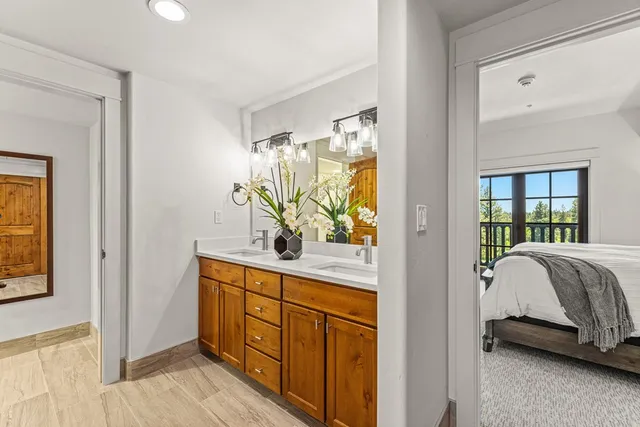 $1,070,000 | 75 Arling Center Court, Unit 311, Donnelly, ID 83615