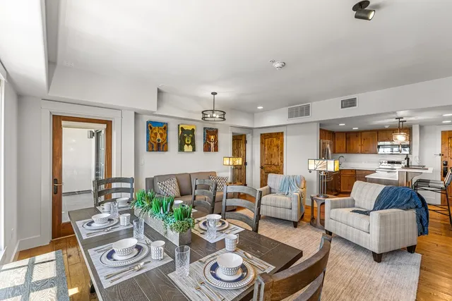 $1,070,000 | 75 Arling Center Court, Unit 311, Donnelly, ID 83615