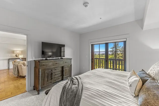 $1,070,000 | 75 Arling Center Court, Unit 311, Donnelly, ID 83615