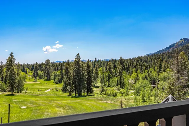 $1,070,000 | 75 Arling Center Court, Unit 311, Donnelly, ID 83615