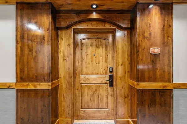 $985,000 | 75 Arling Center Court, Unit 311, Donnelly, ID 83615