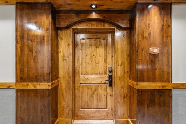 $1,070,000 | 75 Arling Center Court, Unit 311, Donnelly, ID 83615