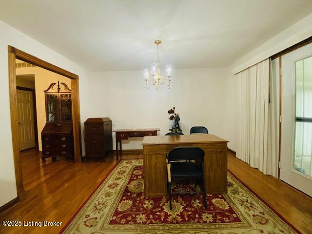 1142 Foxfire Road Bardstown, KY 40004 - Photo 8 of 24 Dining Area