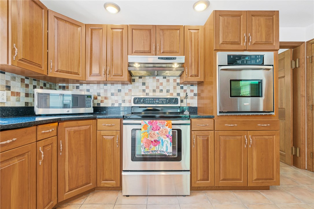 199 Pound Road Cumberland, RI 02864 - Photo 11 of 30