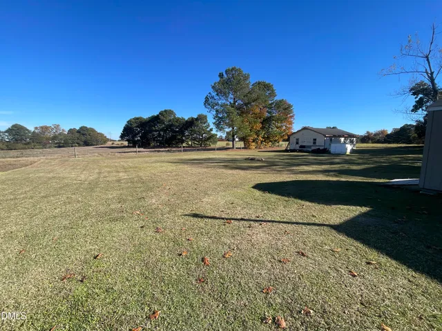 $220,000 | 178 McGee Barefoot Lane, Coats, NC 27521