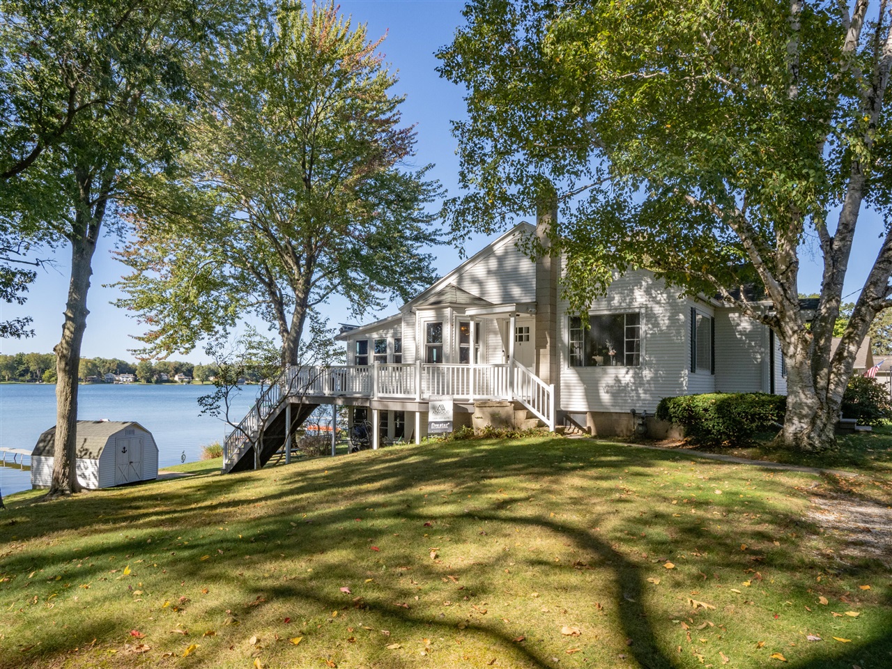 55572 North Fisher Lake Road Three Rivers, MI 49093 - Photo 2 of 34