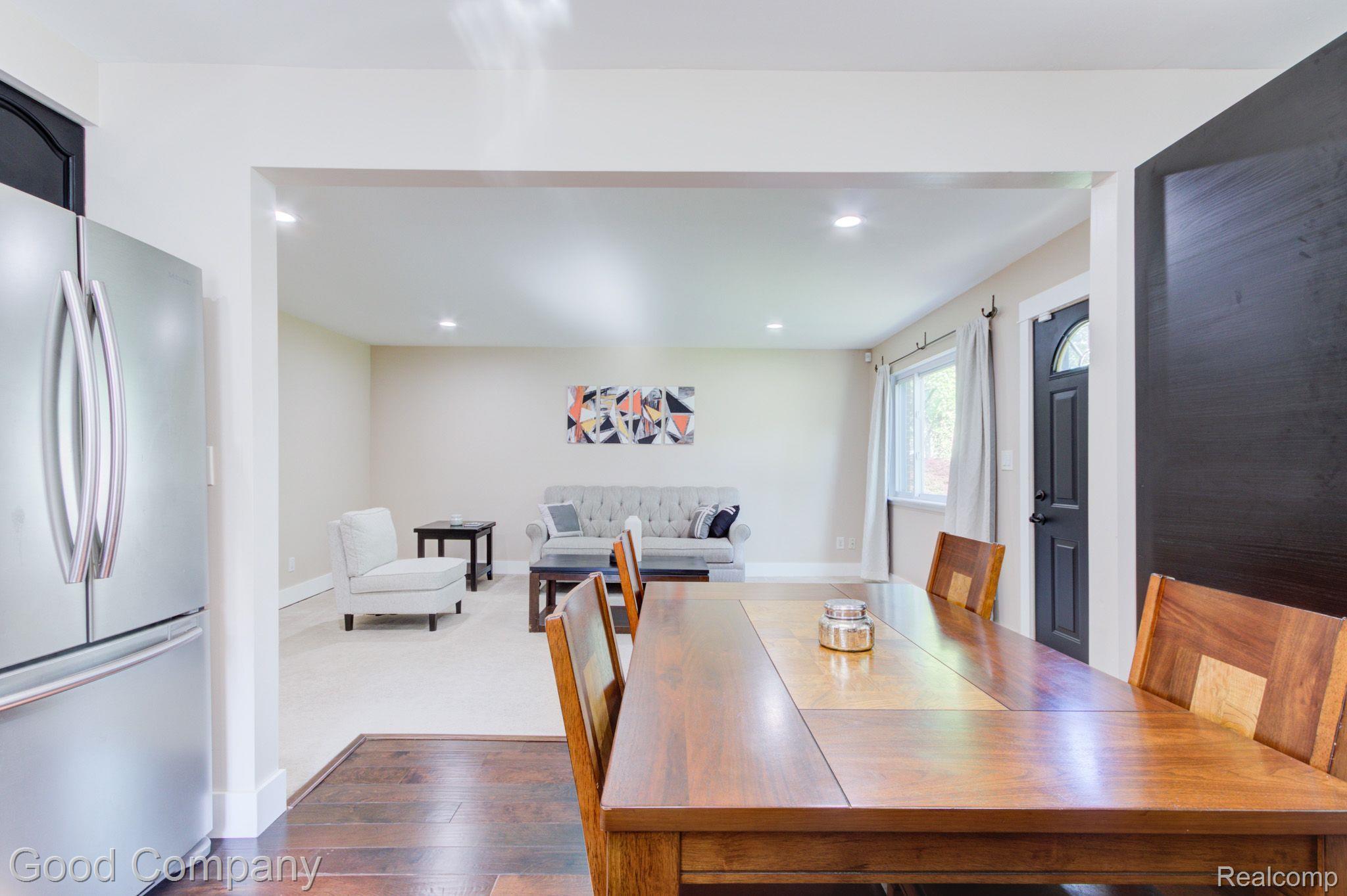2329 Columbia Road Berkley, MI 48072 - Photo 12 of 40 Gallery Image 12