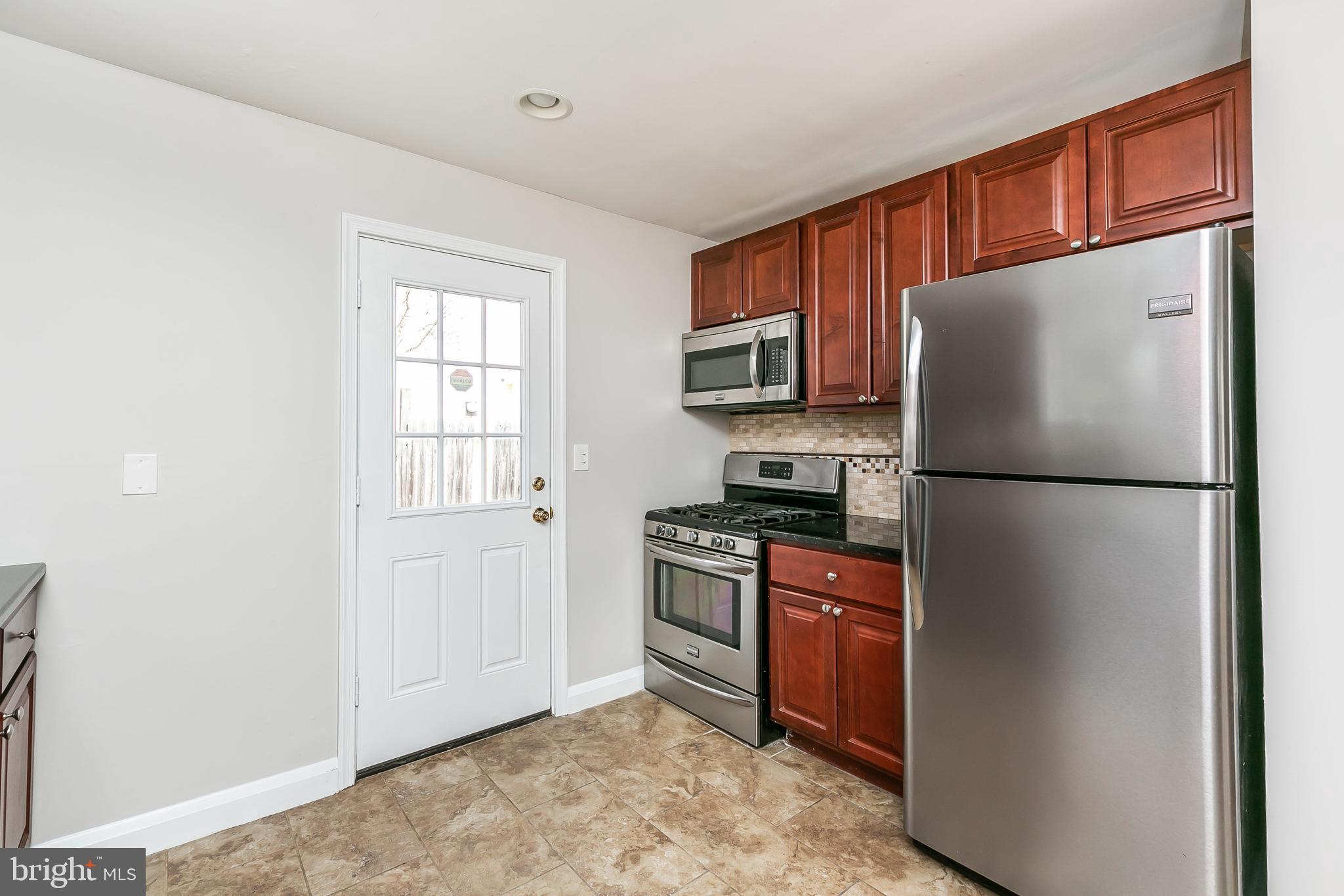 5617 Pilgrim Road Baltimore, MD 21214 - Photo 10 of 29 Gallery Image 10