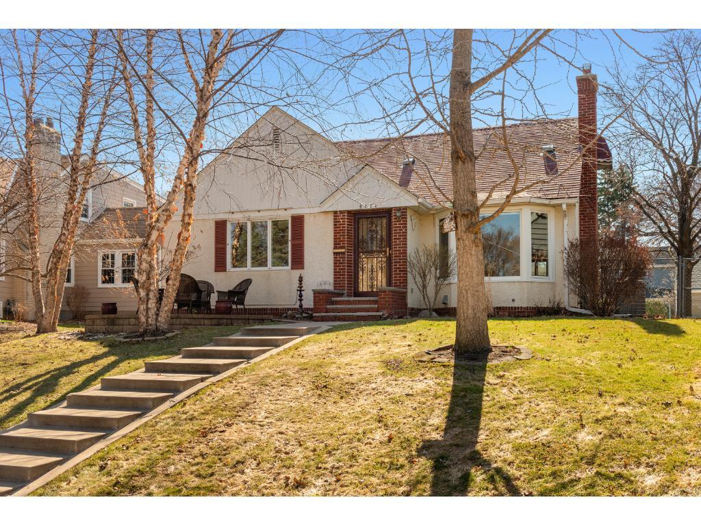 5429 Cumberland Road Minneapolis, MN 55410 - Photo 1 of 18 Gallery Image 1