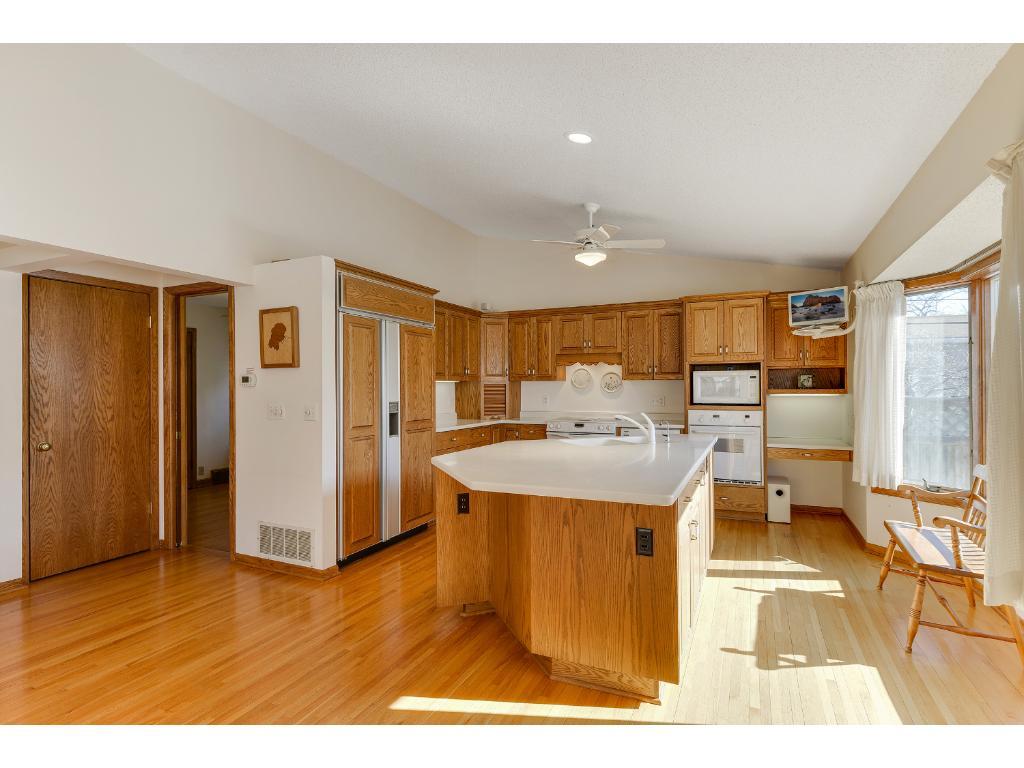 5429 Cumberland Road Minneapolis, MN 55410 - Photo 8 of 18 Gallery Image 8