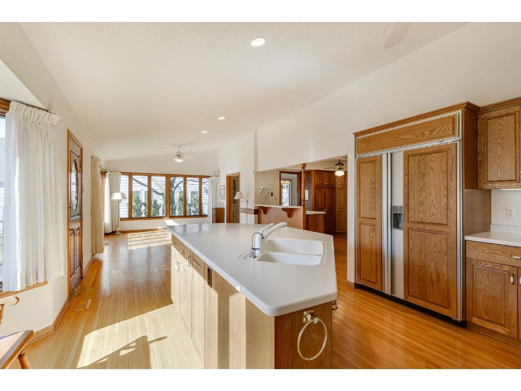 5429 Cumberland Road Minneapolis, MN 55410 - Photo 9 of 18 Gallery Image 9