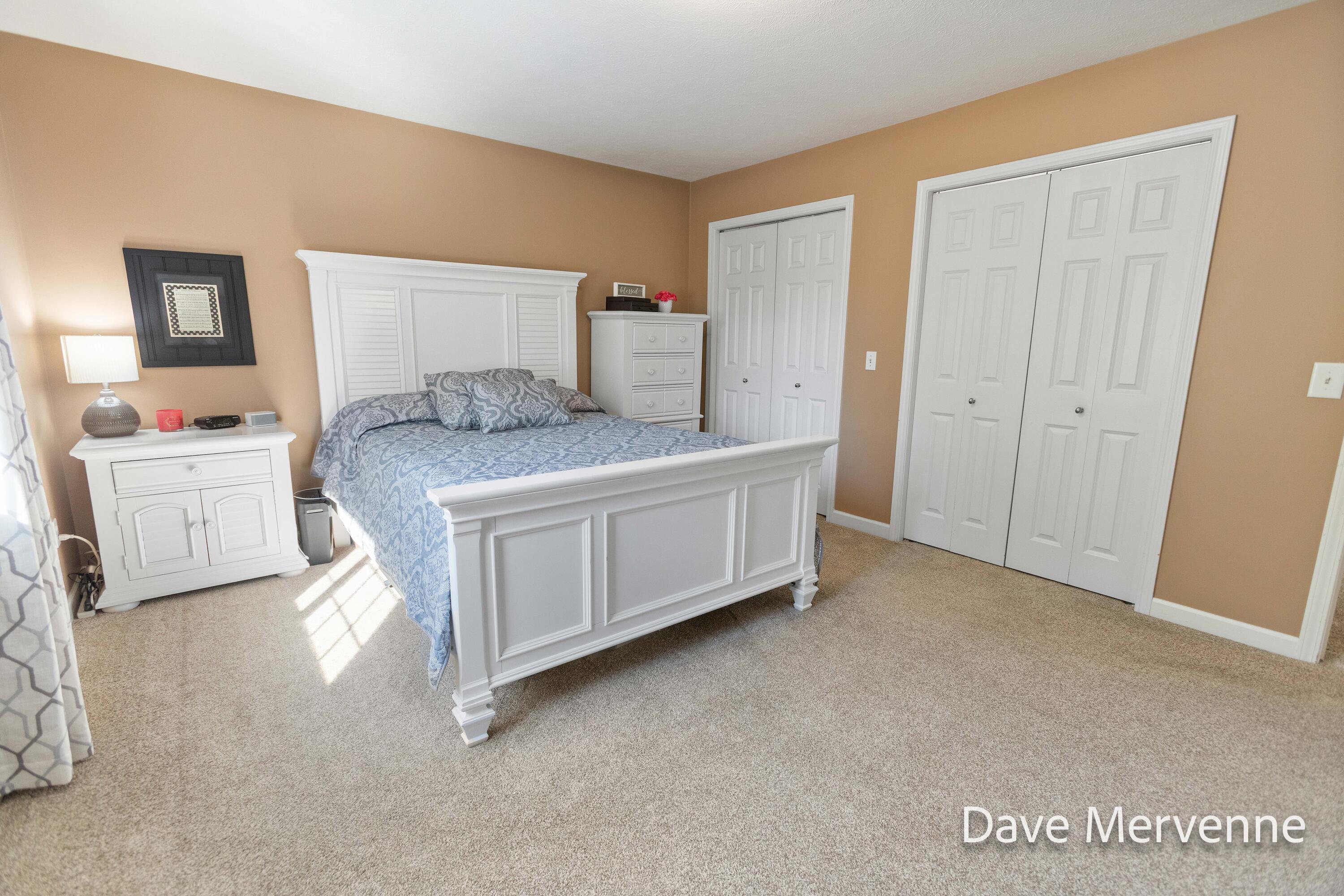 2508 WillowRidge Drive Jenison, MI 49428 - Photo 13 of 45 Primary Bedroom