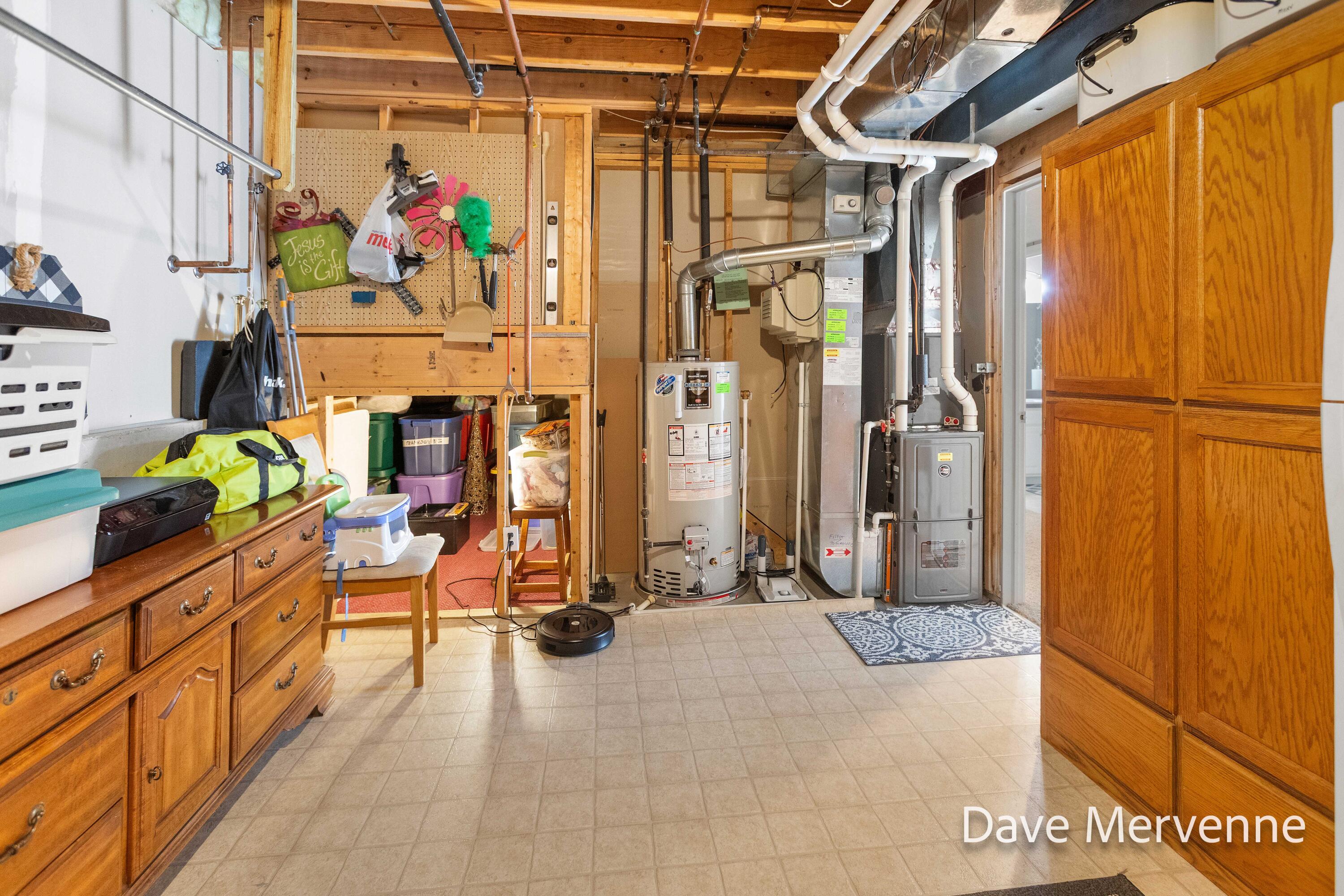 2508 WillowRidge Drive Jenison, MI 49428 - Photo 24 of 45 Storage Room