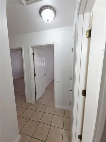 $1,250 | 3404 Clearview Parkway, Unit B, Metairie, LA 70006